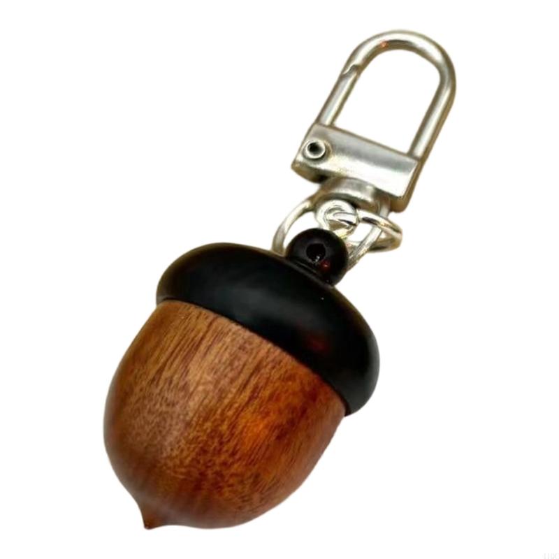 Women Accessories Store - Portachiavi funzionale con ghianda aperta e