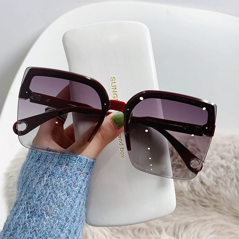 Occhiali da Sole Oversize Uomo - Sunglasses Oversized Square recensione e prezzo