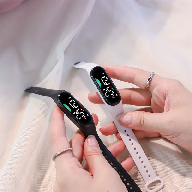 Orologio LED Impermeabile per  - Women Accessories Display recensione e prezzo