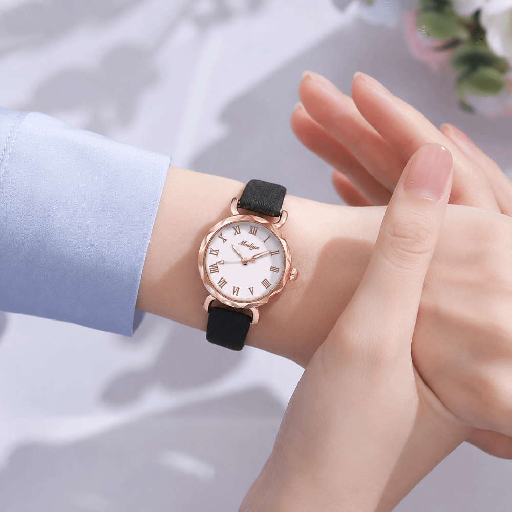 Nuovi orologi con cinturino in - Women Accessories Display recensione e prezzo