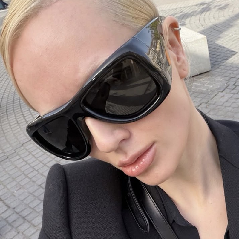Occhiali da Sole Quadrati Over - Sunglasses Oversized Square recensione e prezzo
